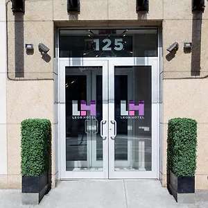 Leon Les Hotell New York